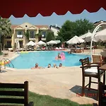 Ξενοδοχείο Harman 3*