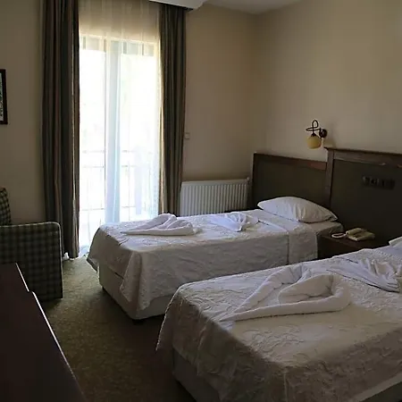 Harman 3*