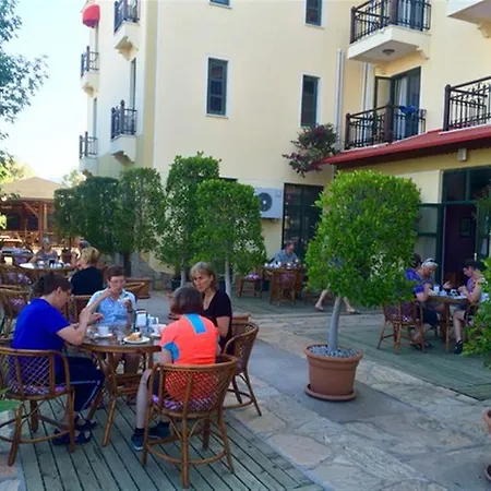 Hotel Harman 3*